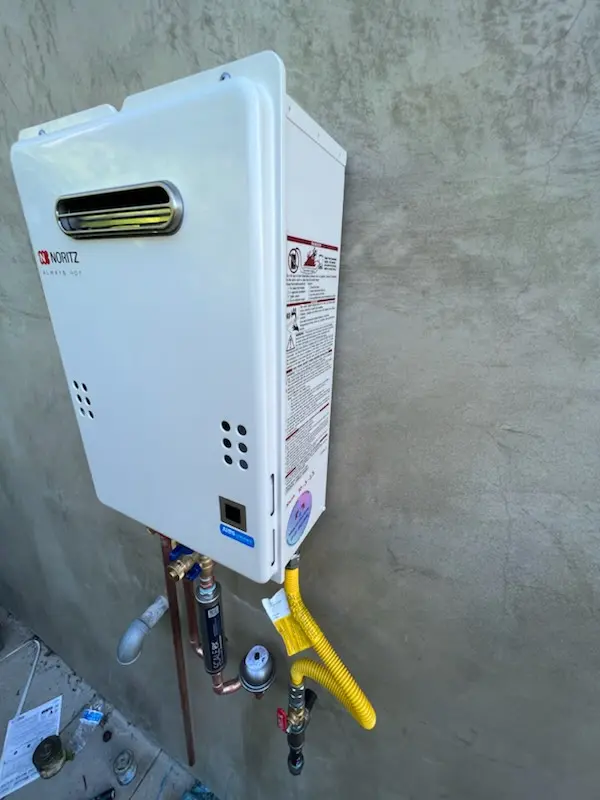 Tankless water heater installation for Laguna Heights homes